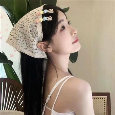 橘衫男子的画像